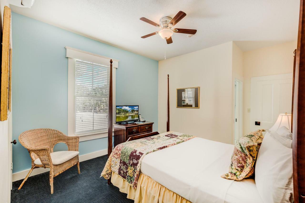 Lakeside Inn On Lake Dora Mount Dora Extérieur photo